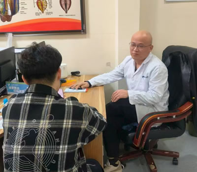 宿迁市|男科医师高朋磊：守护男性健康，专业男科诊疗